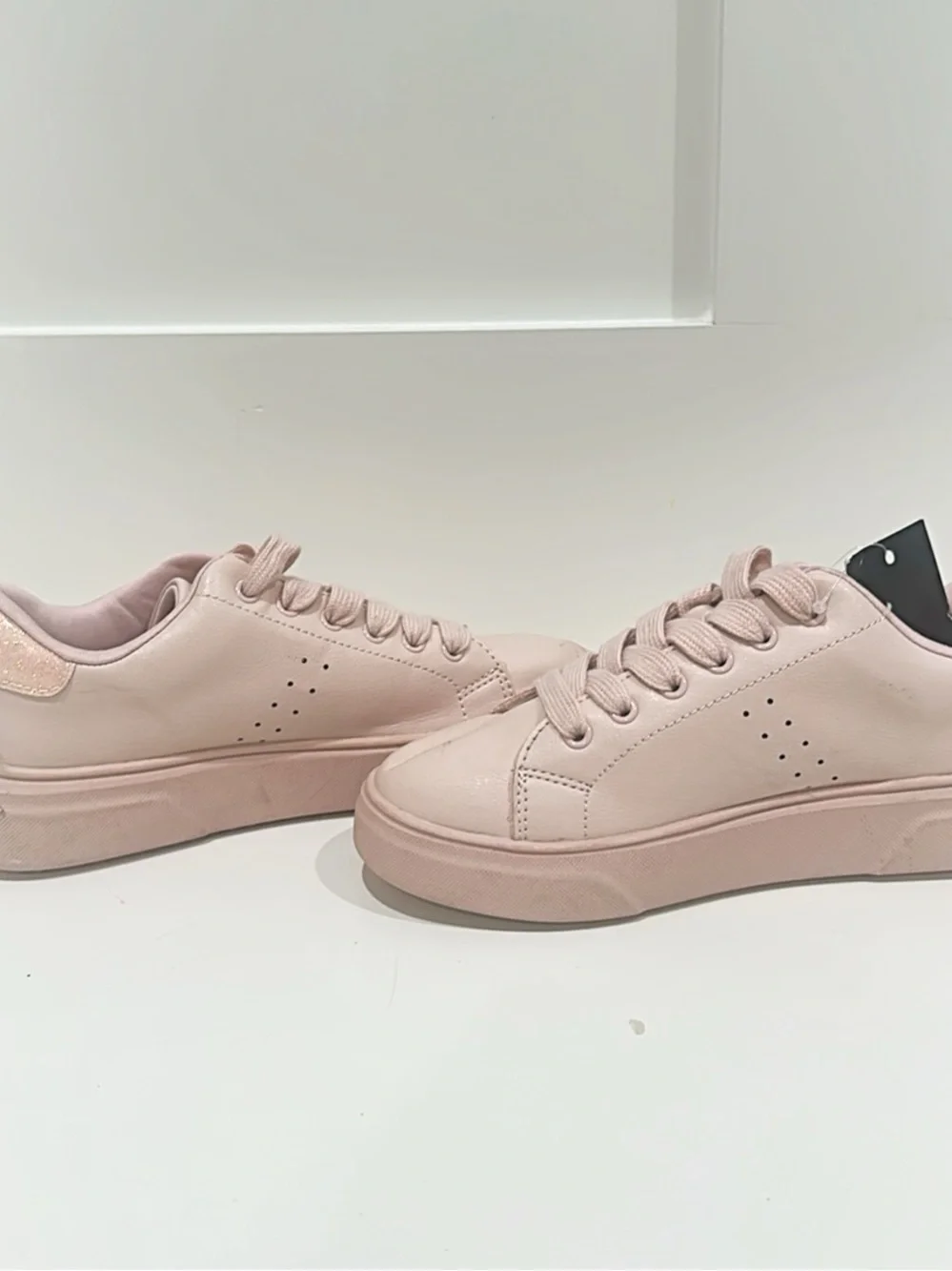art class pink casual